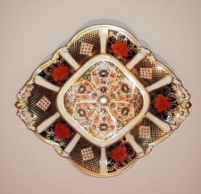 Royal Crown Derby 1128 Imari Twin, Acorn Handled, Footed Diamond Shape Dish Bowl