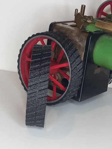 Diagonal tread rear - diagonal,