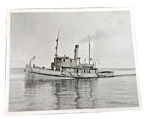 Vintage steam tug - steam, intrepid
