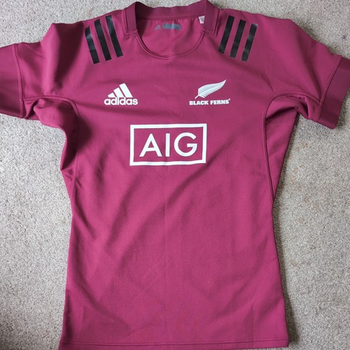 Black ferns player - black,
