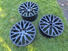 3 Kahn RSF Alloys. BMW (X5 or X6) or Range Rover 