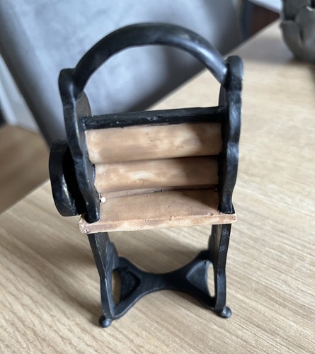 Dolls house kitchen - 1:12,