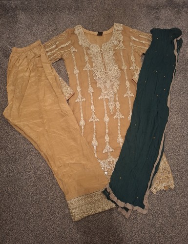 Stunning piece - stunning, 3-piece
