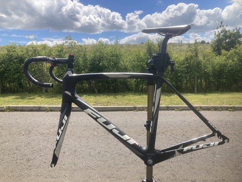 Fuji gran fordo full carbon - fuji,