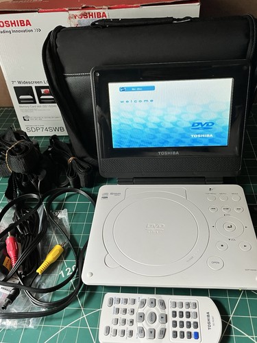 Toshiba sdp74swb portable dvd - toshiba,