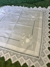 Vintage Machine Embroidered Cotton Cloth Drawn Thread & Crochet Lace Decoration