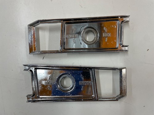 Corvette door panel - 68-77,