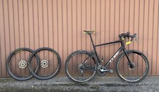 2024 Cube Attain Race Road