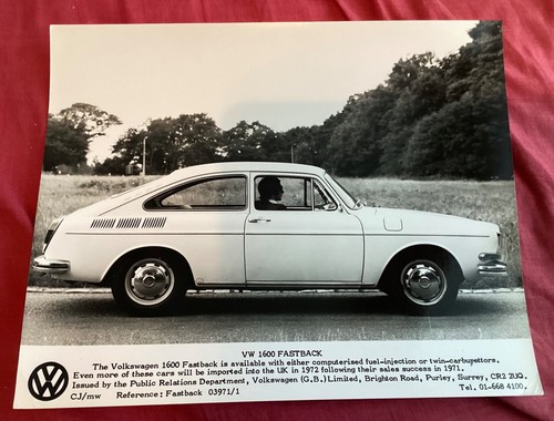 Volkswagen 1600 fastback press - fastback,