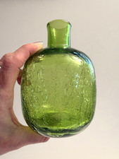 BLENKO 6424 CRACKLE VASE GREEN