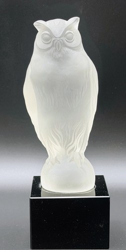 Lalique style owl frosted - lalique,