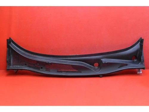 Nissan juke f15 molding - nissan,