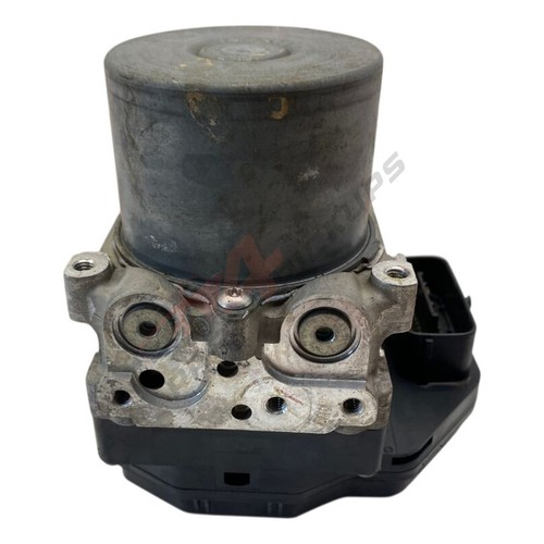Toyota hilux abs pump - toyota,