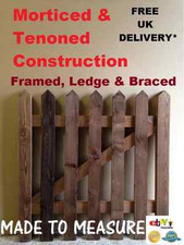 Garden Cottage Picket Gate