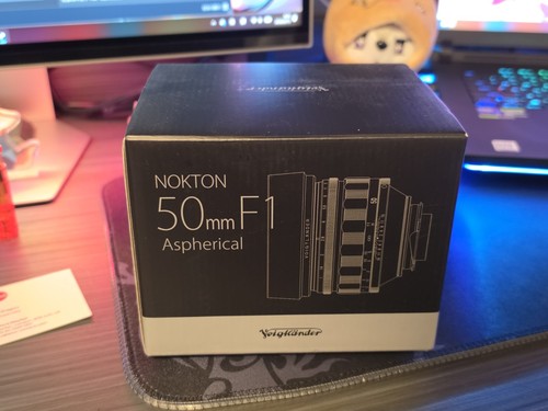 New voigtlander nokton - new, 50mm