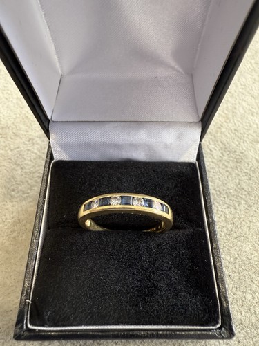 18ct gold sapphire diamond - gold,