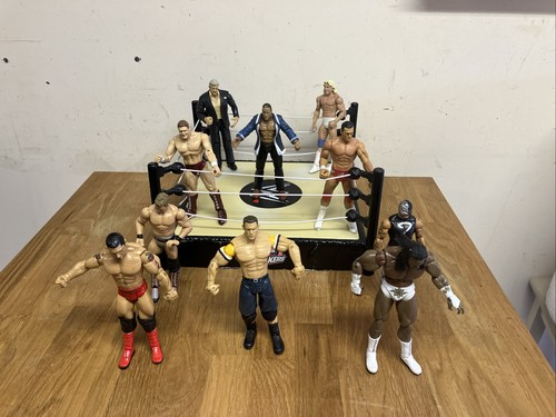 Wwe figures ring - bundle, nxt