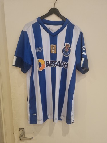 Porto 2022 authentic home