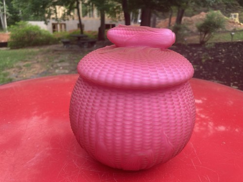 Vintage fenton glass - wild, rose
