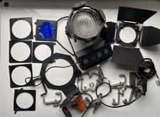 Job Lot Showtec CDM-PAR 575 Stage Light + Clamps Filters Barn Doors – Working