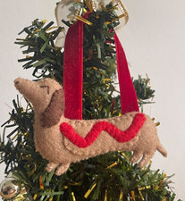 Dachshund sausage dog, hot dog