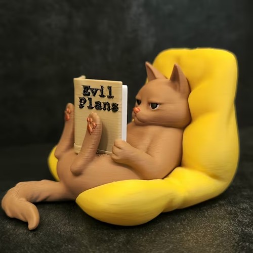Lovely bookworm cat sculpture - lovely,