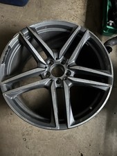 1x Genuine Mercedes-Benz W213
