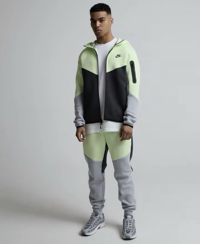 Nike tech fleece light - fleece,