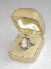 GORGEOUS VINTAGE SOLID