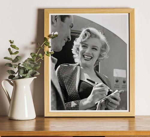 Marilyn monroe professional - monroe, :