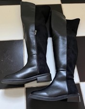 RIVER ISLAND Black High Leg
