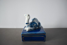 CAMEL keepsake box ornament porcelain Blue White gold Flower floral Dromedary