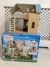 Sylvanian Families Bluebell Cottage Riverside Lodge Complete Set Calico Critters
