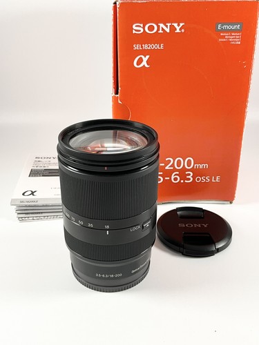 Sony 200mm 5 6 - 18–200mm, f3.5–6.3