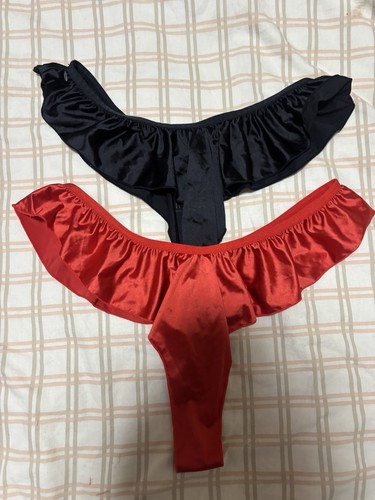 Black and red - red, 2