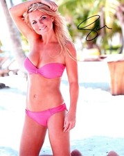 GERI HALLIWELL AUTOGRAPHED SIGNED PHOTO PRINT