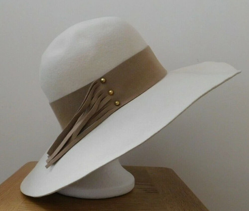 Edward mann cream - edward, hat