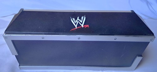 Wwe commentators announce - commentators,
