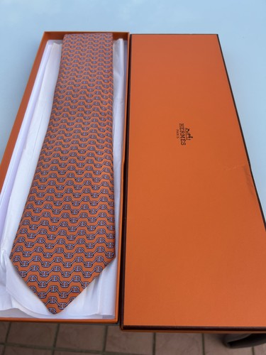 Genuine hermes tie 100 - 100%, silk