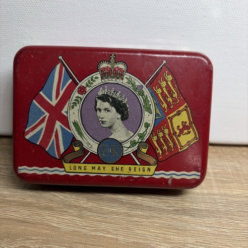 Vintage queen elizabeth - vintage,