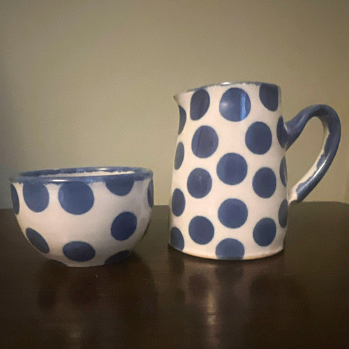 South lissens pottery hand - pottery,