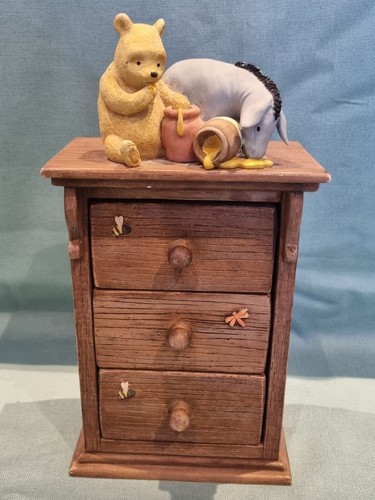Disney border fine arts - disney,