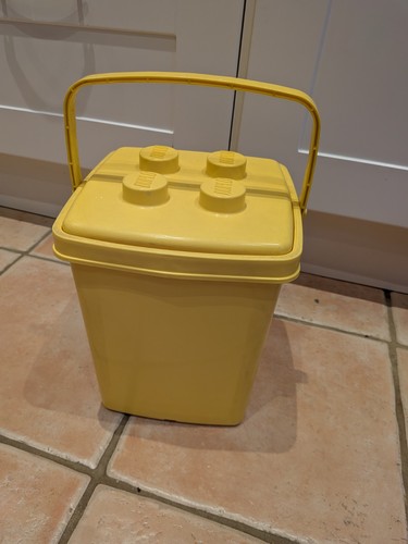 Duplo lego vintage - vintage, yellow