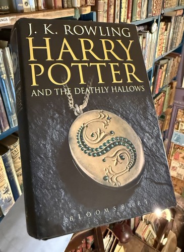 Harry potter and - and, deathly