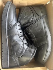 Nike Air Jordan 1 Mid, New