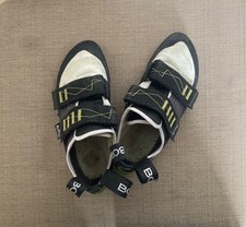 Boreal Alpha. Kids bouldering