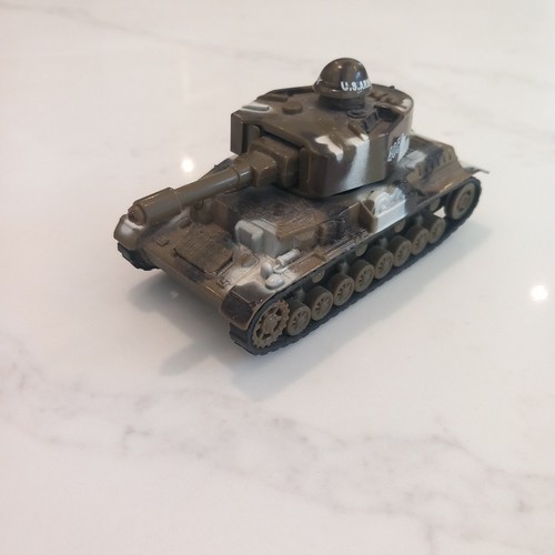 Army pull back tank - us,