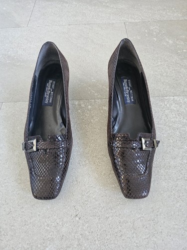 Russell and bromley - russell,