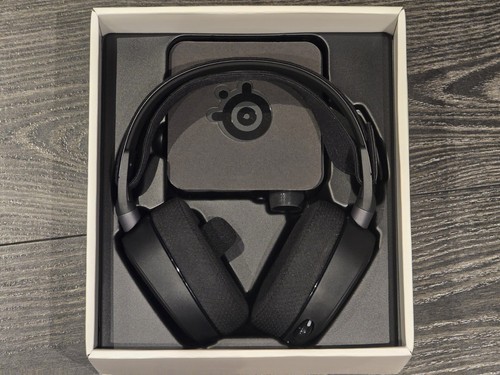 Steelseries arctis nova pro - arctis,