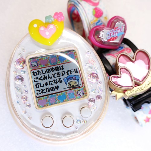 Many damage tamagotchi - many,